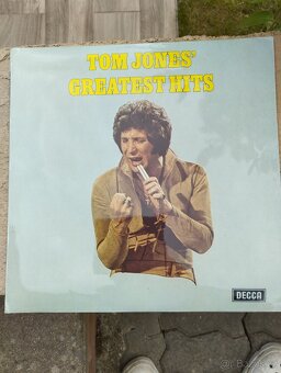 LP TOM JONES- greatest hits - 4