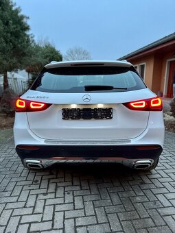 Mercedes Benz GLA200d 2021 2.0d Automat - 4