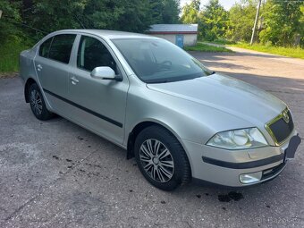 Škoda Octavia II, 1.6mpi, naj.166tkm, vybava - 4
