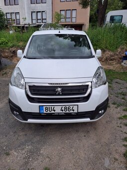 Peugeot Partner 1,6 HDi, 2015, s rampou pro převoz vozíčkáře - 4