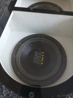 Prodám repro bednu do auta repro box subwoofer. Zn.MTX Audio - 4