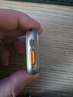 Apple Watch Ultra 2 - 4