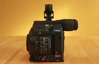Canon EOS C200 - 4