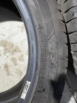 285/35 R18 GoodYear Eagle Asymmetric 2 F1 - 4