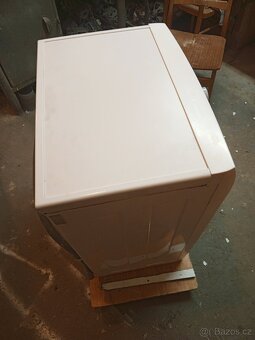 Automatická pracka - 4