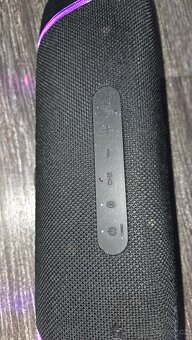 Přenosný bluetooth reproduktor Sony - 4