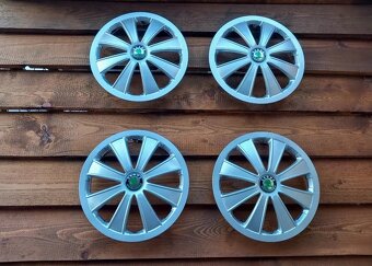 Poklice Škoda, Sada 1U0 601 132B - 4