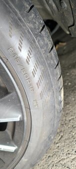 P: 2ks Pneu Goodyear 215/50 R18 - 4