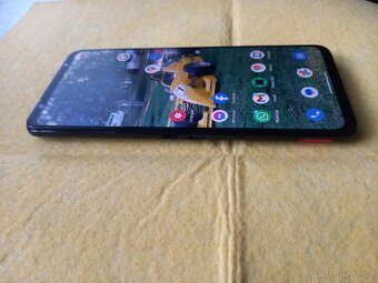 Prodám herní telefon Asus rog phone 5S pro 18GB RAM/512GB - 4