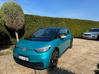 VW I.D3  62 kWh 47926km 150KW  r.v. 2020 - 4