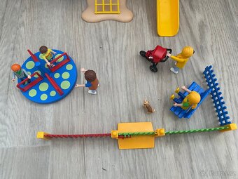 PLAYMOBIL - DĚTSKÉ HŘIŠTĚ - 4