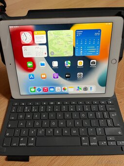 iPad Air 2 64 GB Cellular 2 obaly nabíječka kabel - 4