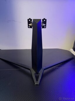 Držak na monitor - 4