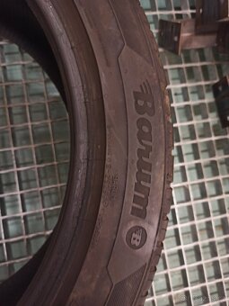 Barum Bravuris 5 235/45/18 98Y - 4