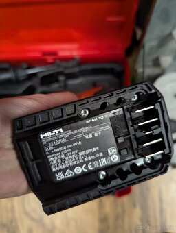 Akuvrtací šroubovák Hilti SF 6-22 + box - 4