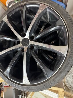 Alu sada 5x120 r19 255/35 - 4