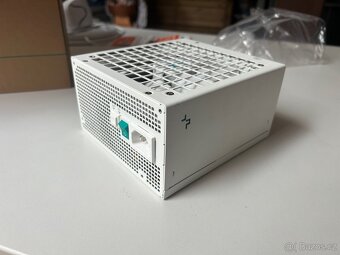 DeepCool PX1200G 1200W (80+ Gold, PCIe 5.0, modulární) - 4