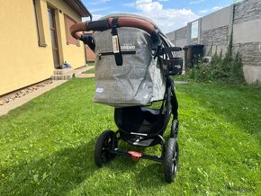 VALCO BABY Kočárek sportovní Sport Trend 4 Black Grey marle - 4