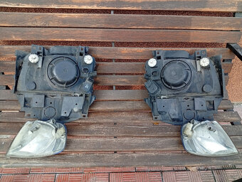 VW T4 přední světla + blinkry - 4