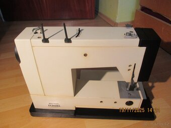 Přenosný šicí stroj Veritas - 4