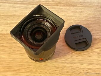 Ponúkam clony na Viltrox - 4