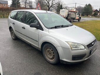 Ford Focus 1.6 TDCI - 4