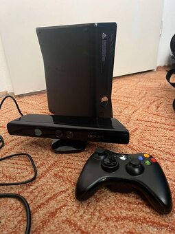 XBOX 360, kinect, 1x ovladač a 17 her - 4