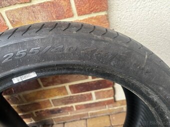 Pneumatiky značky pirell 255/40 a 275/40 ZR19 - 4