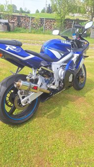 Yamaha YZF - R6 - 4