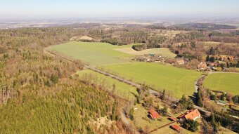 Prodej stavebního pozemku 4420 m² Vápenný Podol-Nerozhovice - 4