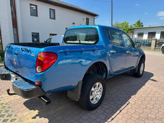 Mitsubishi L200 2,5 DI-D 100kW - 4