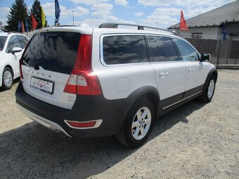 Volvo XC70 2,4D5 120KW Momentum Man. AWD 2012 DPHbez koroze - 4
