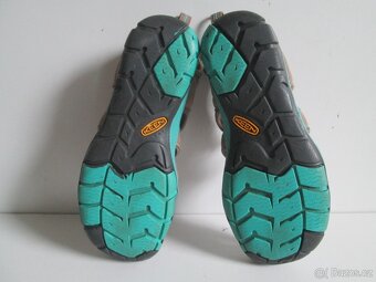 Keen....vel.37,5 - 4