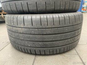 Pirelli P Zero 265/40 ZR22 - 4