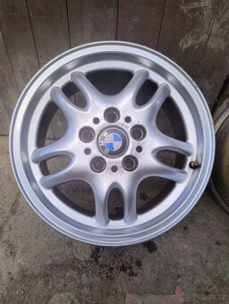 Krásná sada BMW r16 5x120 - 4
