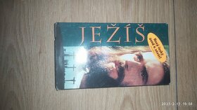 Prodam VHS - 4