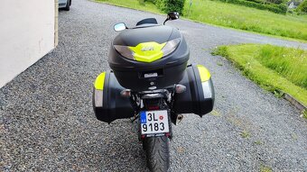 Honda Hornet 600 r.v. 2010 - 4