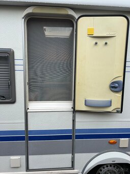 Hobby 30 C de Luxe easy 460 UFE - 4