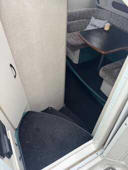Motorova jachta Sea ray 290 Sundancer - 4