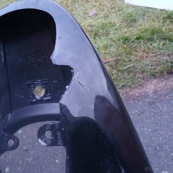 Podsedlový plast Honda Hornet 600 - 4