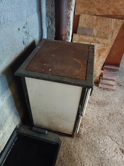 Kamna na dřevo i uhlí - 4