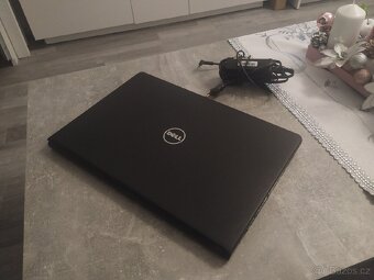 Dell Vostro  15-3578 - 4