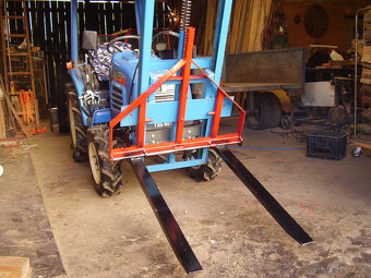 Iseki vysokozdvih - 4