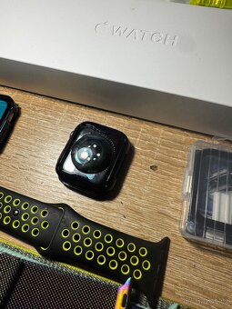 Apple Watch Series 6 - 4