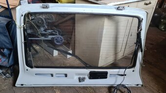 TAVRIA - náhradní díly - 4