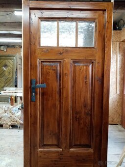 Dřevěné vchodové dveře - 4