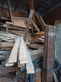 Neopracované dřevěné lišty pro další zpracování - 4