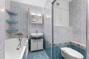 Pronájem bytu 3+1, 98 m², Hradec Králové - 4