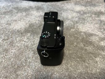 Sony A6400 tělo - málo používané (8184 shutter count) - 4