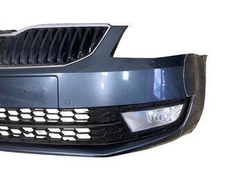 Přední nárazník šedá metalíza LF7Y Škoda Octavia 3 r.v. 2017 - 4
